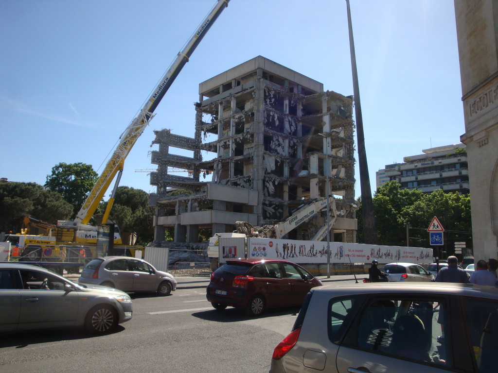 démolition Croix du Mail 16 mai 2012 064