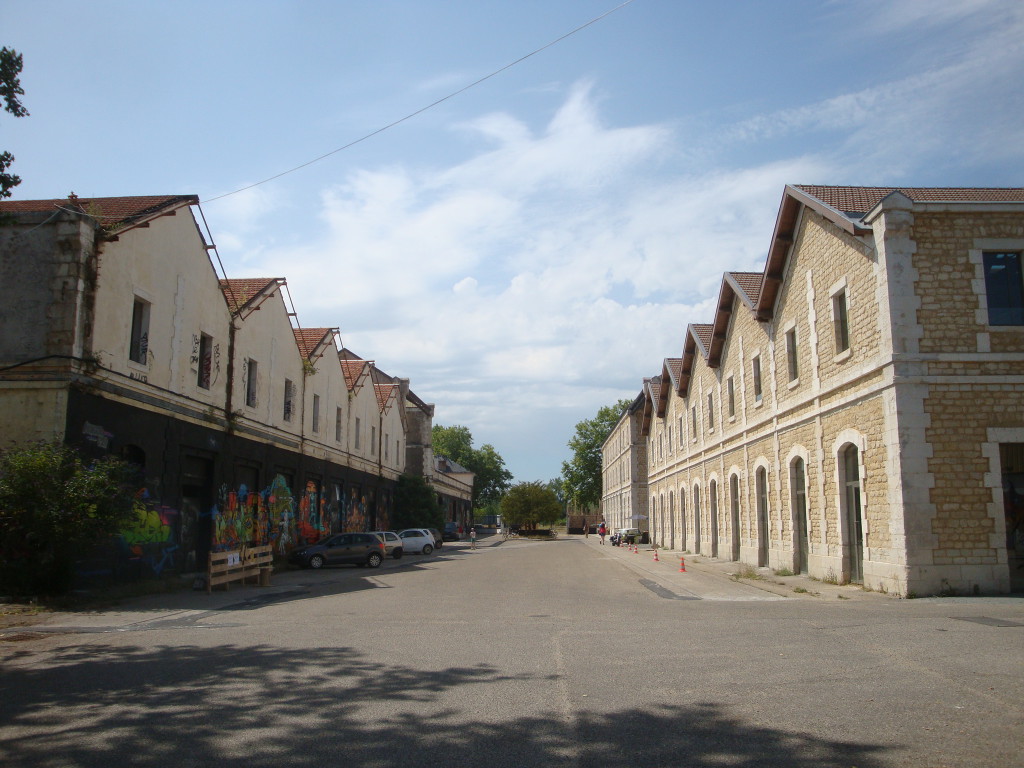 caserne niel et rive droite 23 juin 2014 044