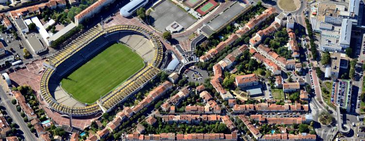 stade chaban actuel